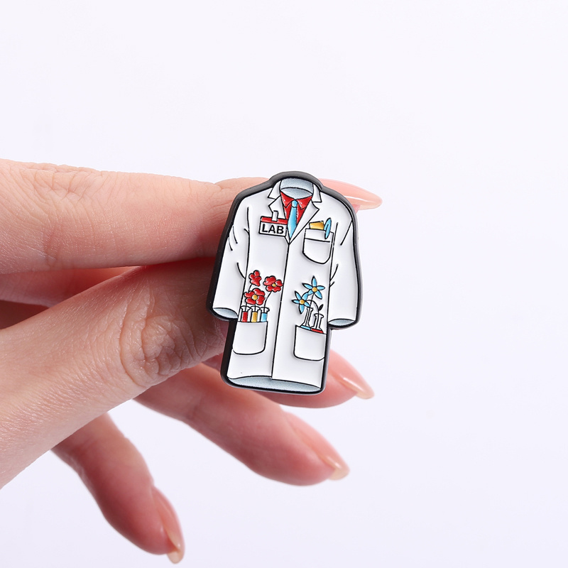 花柄ドクターナースコートエナメルピン医療白衣の科学者作業服ブ - Medical Lab Scientist のレビューと価格